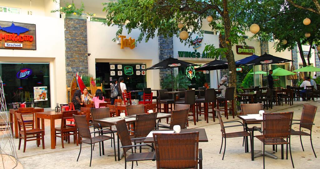 Condoplaza San Pedro Плая дел Кармен Екстериор снимка