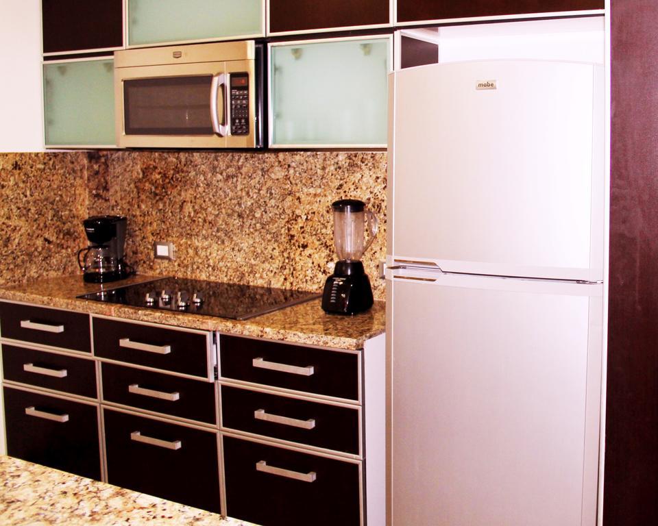 Condoplaza San Pedro Плая дел Кармен Екстериор снимка