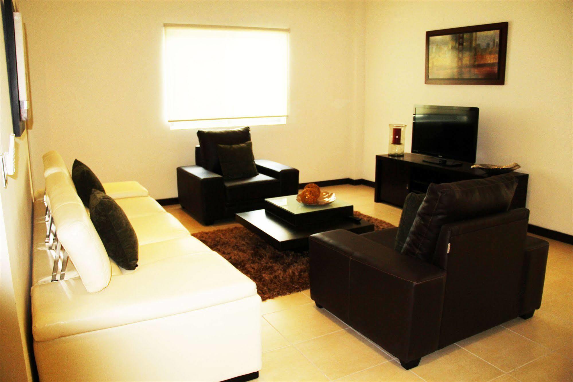 Condoplaza San Pedro Плая дел Кармен Екстериор снимка