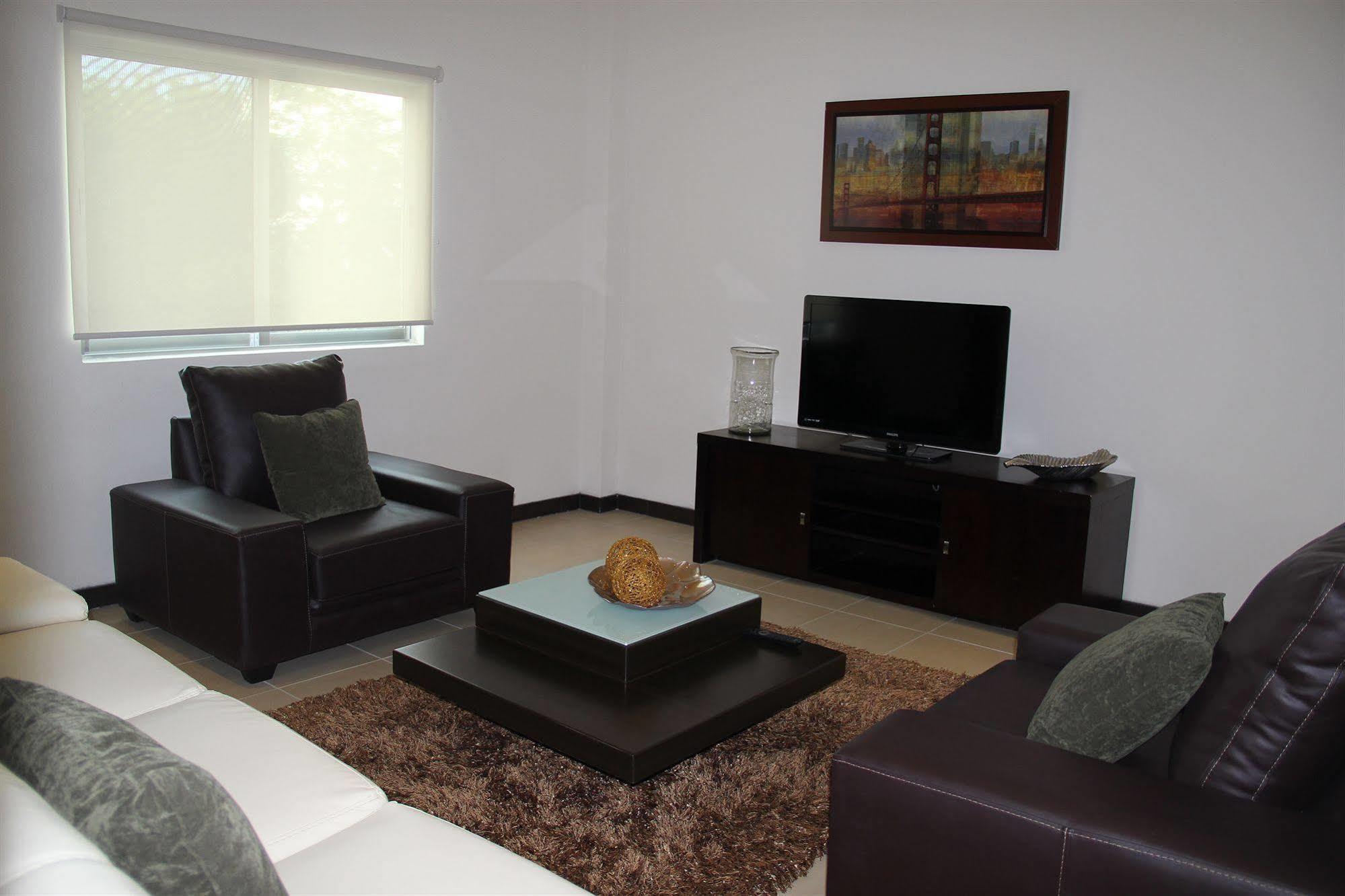 Condoplaza San Pedro Плая дел Кармен Екстериор снимка